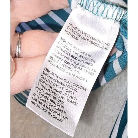 Chico's‎ Green/White Asymmetrical Striped Long Sleeve Ponte Top Size Med 1 - Picture 5 of 8
